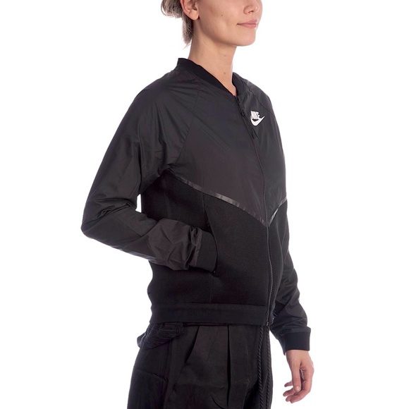 Nike Women's Tech Hypermesh Jacket - Black - Picture 8 of 8